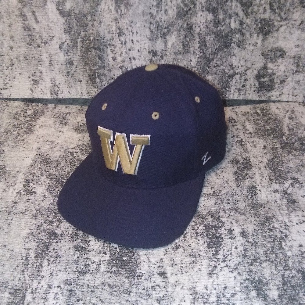 Washington Huskies Snapback